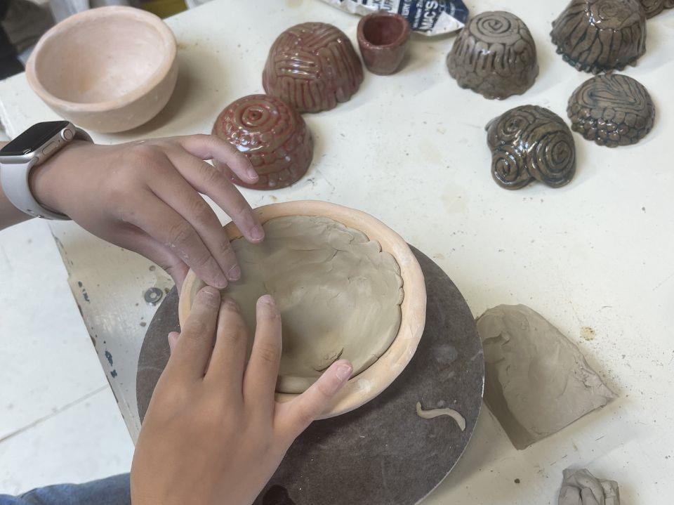 /Portals/39/NADevEventsImages/Pottery for teen and tweens_afterschool art class for teens and tweens_480.jpg
